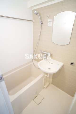 バス・シャワールーム　日々の疲れを癒すお風呂です♪