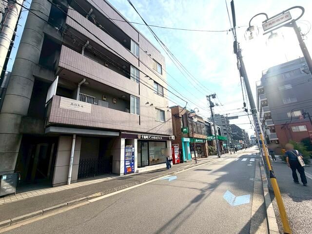 居室・リビング　ゆったりとした居間です