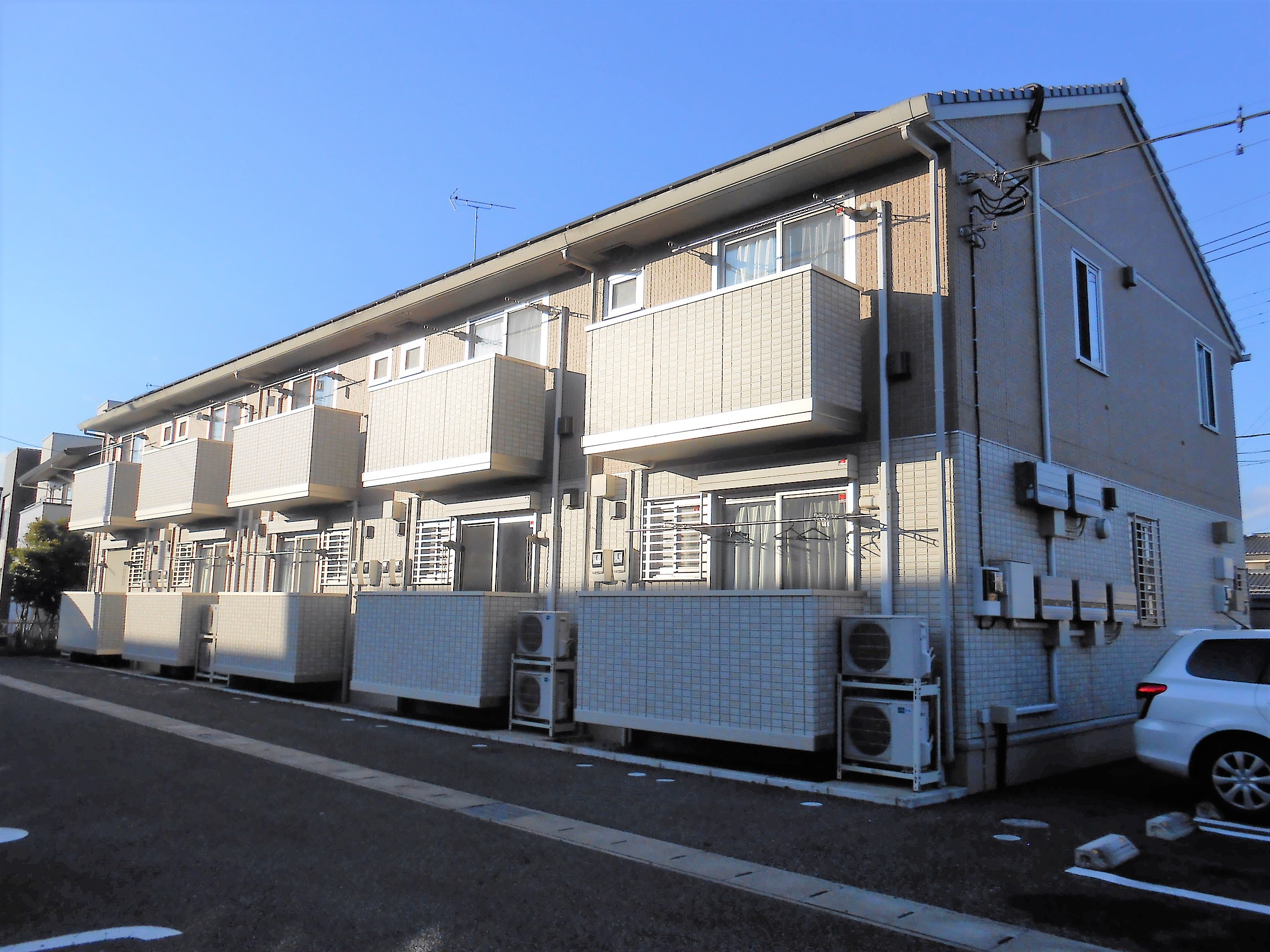 建物外観　セコムが入っているので女性も安心です！