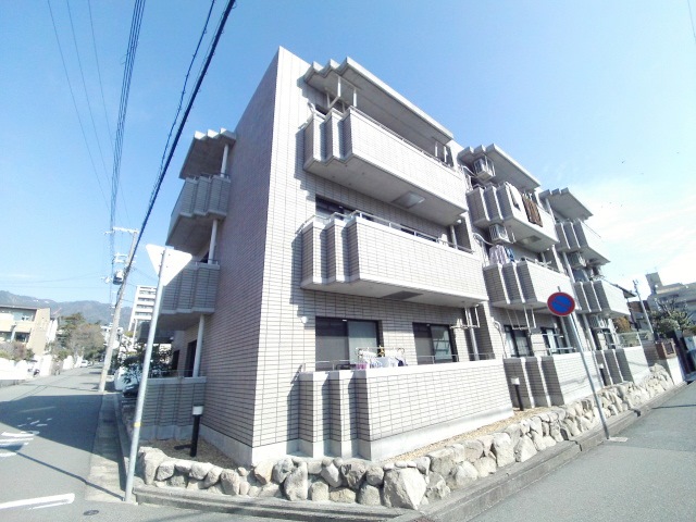 神戸市東灘区住吉本町のマンションの建物外観