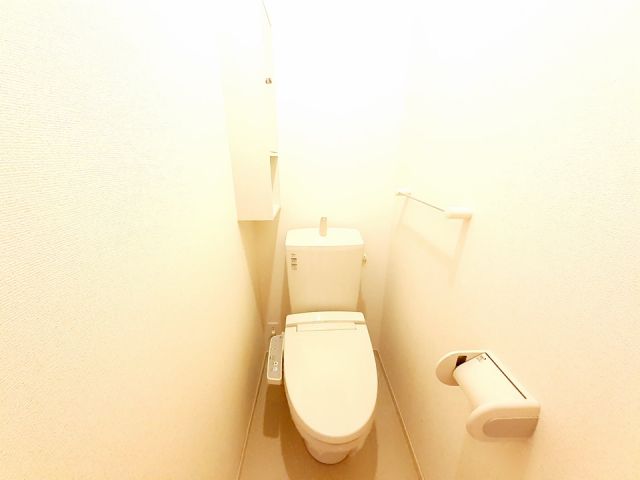 【神埼郡吉野ヶ里町立野のアパートのトイレ】