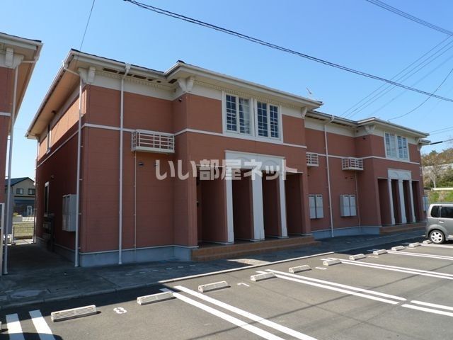 遠賀郡岡垣町野間南のアパートの建物外観