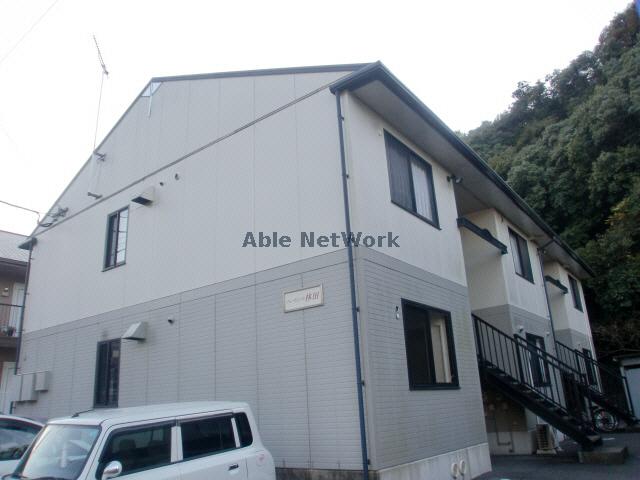 諫早市多良見町化屋のアパートの建物外観