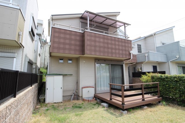 塩屋北町3丁目貸家の建物外観