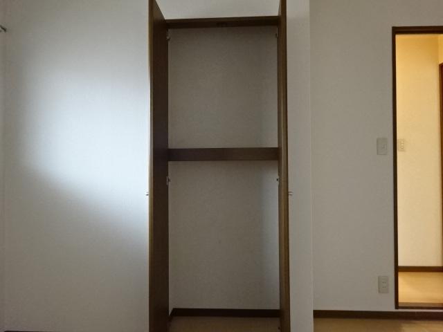 【アメニティーハイツ２の収納】