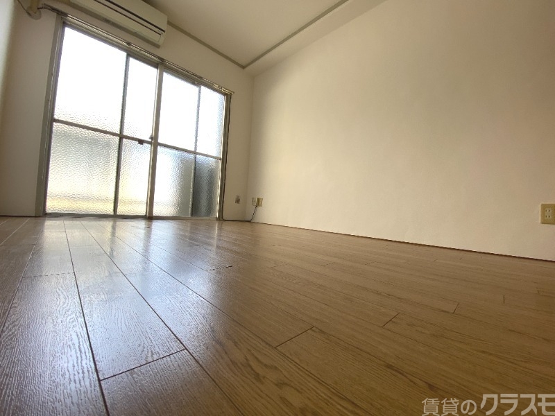 居室・リビング　明るいお部屋ですよ♪