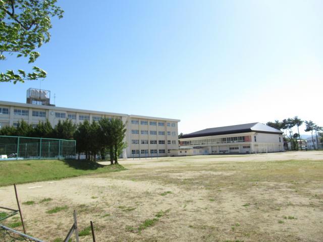 中学校　郡山市立大槻中学校（中学校）まで867m