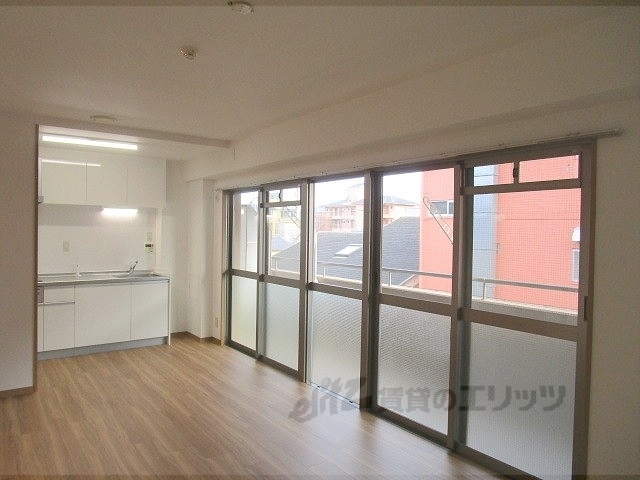 居室・リビング　居室