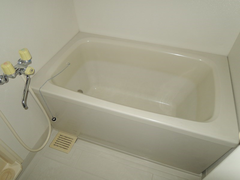 バス・シャワールーム　バスルーム・トイレの独立設計で快適な毎日