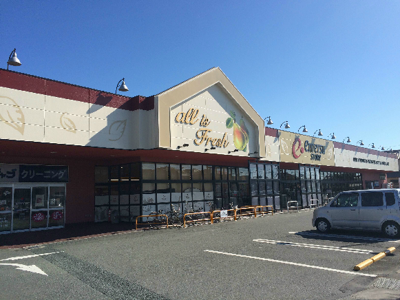 スーパー　遠鉄ストア西ケ崎店（スーパー）まで349m