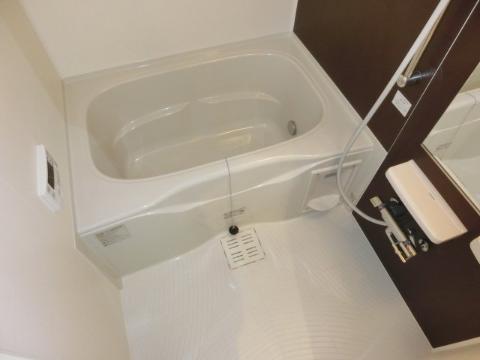 ヴィラ　バス・シャワールーム　バス