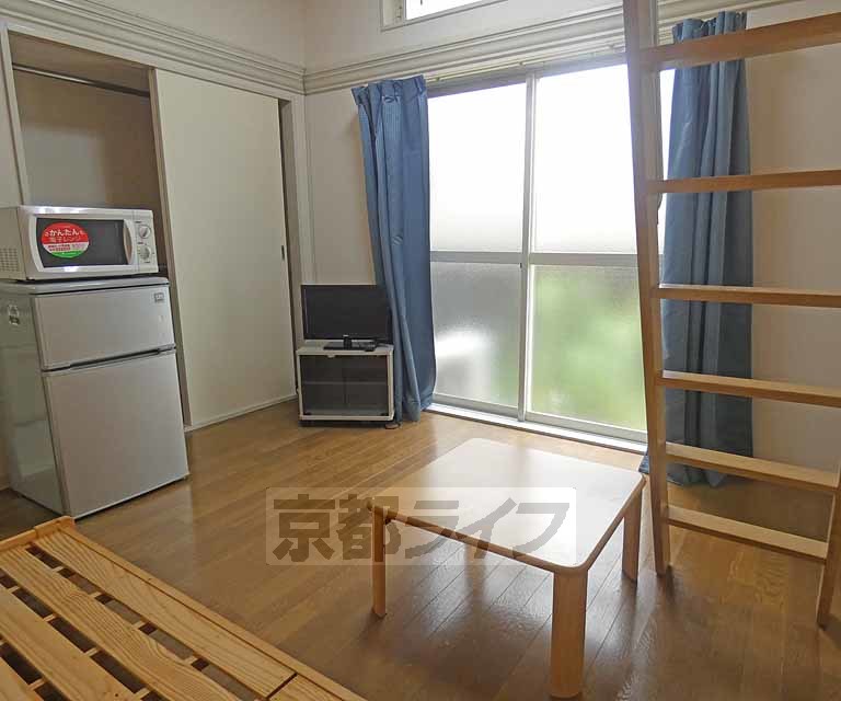 居室・リビング　広々としたお部屋です・