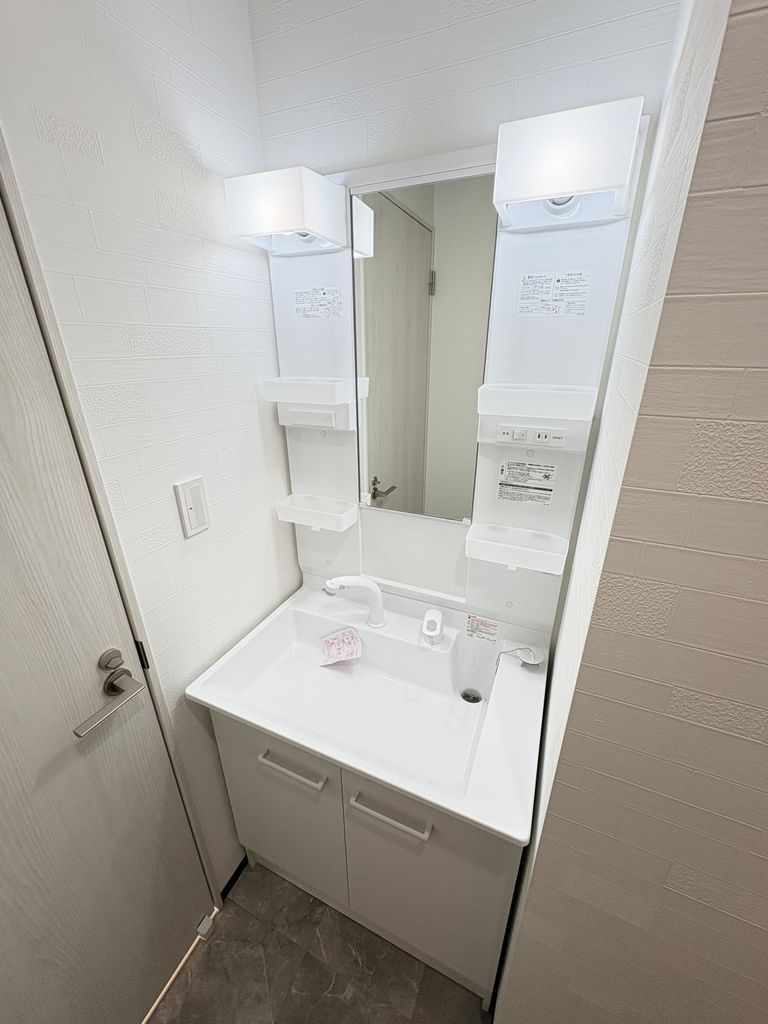 洗面設備　※建築中の写真です