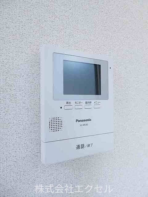 セキュリティ　来訪者の姿が確認できます。