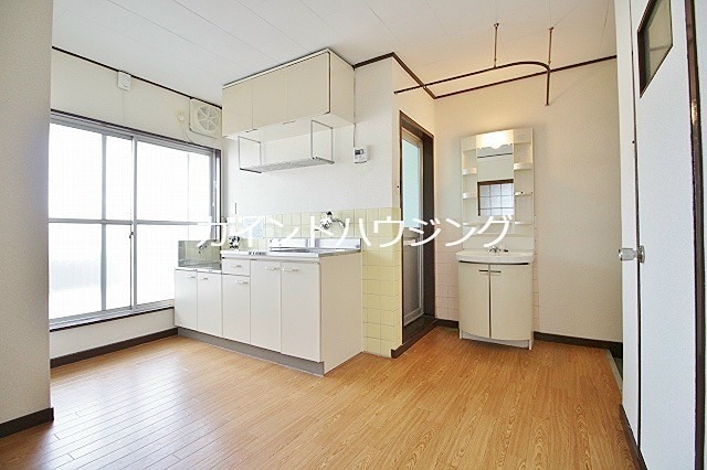 居室・リビング　ダイニングキッチン