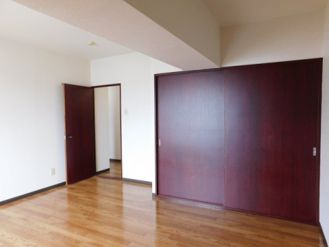 居室・リビング　※写真は他号室です