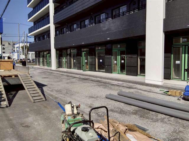 駐車場　駐車場