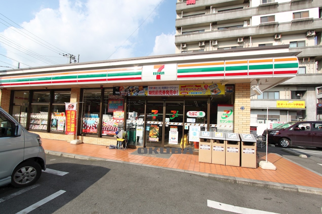 コンビニ　セブンイレブン 南熊本4丁目店（コンビニ）まで406m