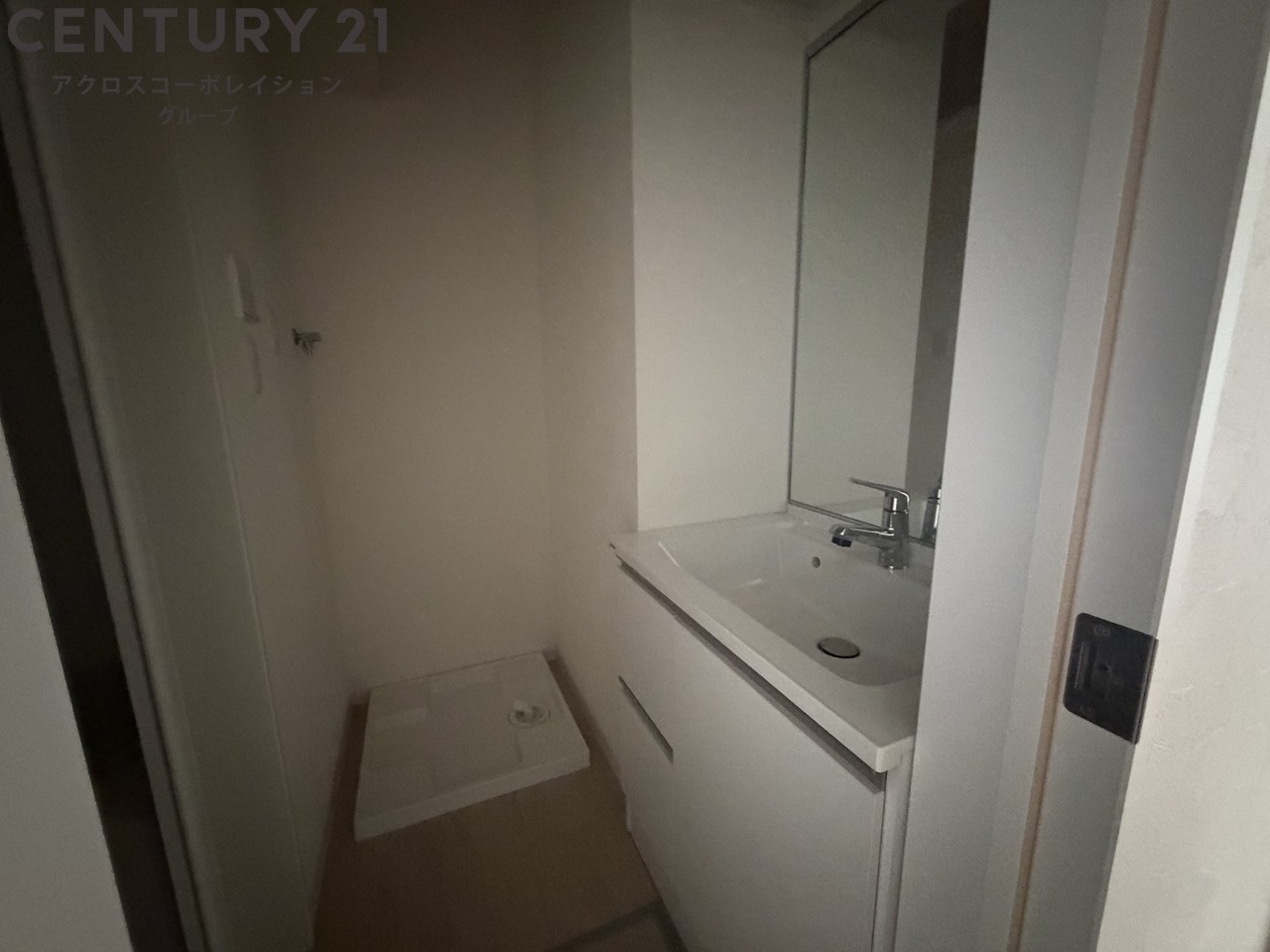 洗面設備　シャンプードレッサー