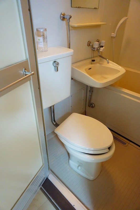 トイレ　トイレ