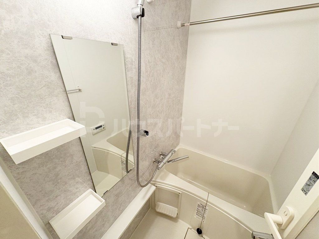 バス・シャワールーム　バルコニー