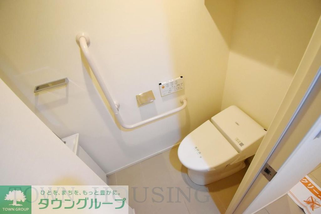 トイレ　お問合せは(株)タウンハウジングレジデンス事業部　赤坂店・…