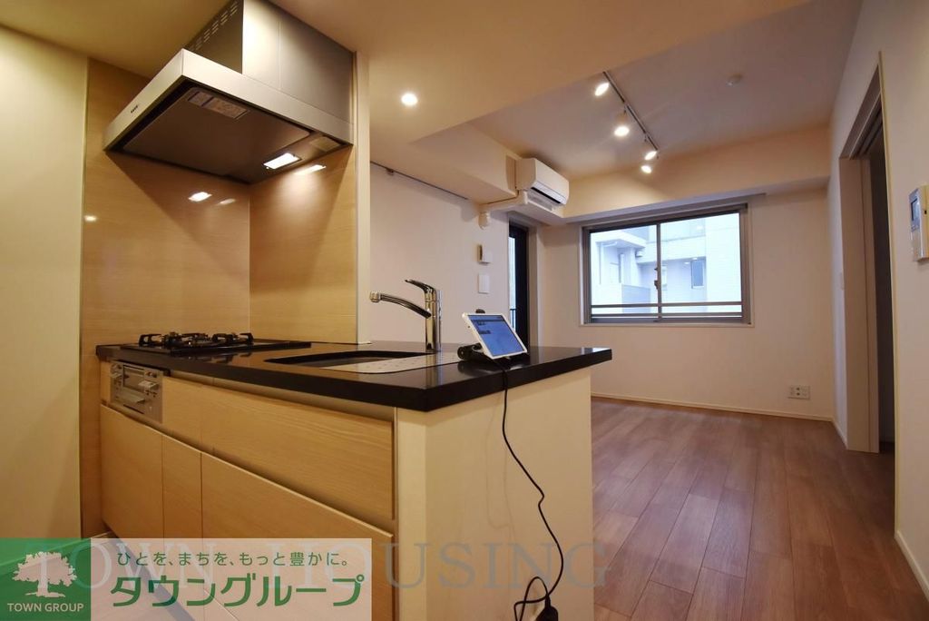 居室・リビング　お問合せは(株)タウンハウジングレジデンス事業部　赤坂店・…