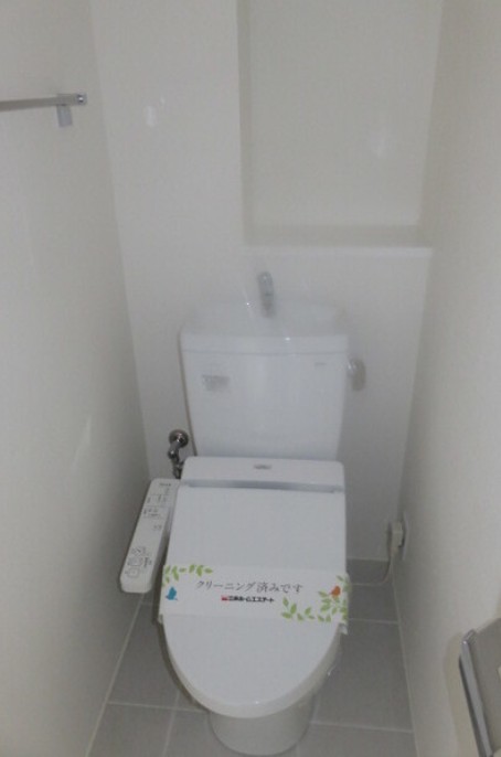 トイレ　※別室参考写真です。