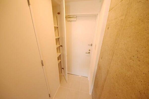 玄関　※別室参考写真です。