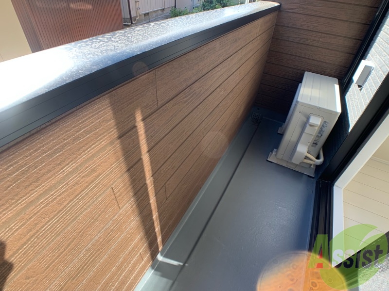 バルコニー　バルコニーがあるので洗濯物は外に干せそうですね～