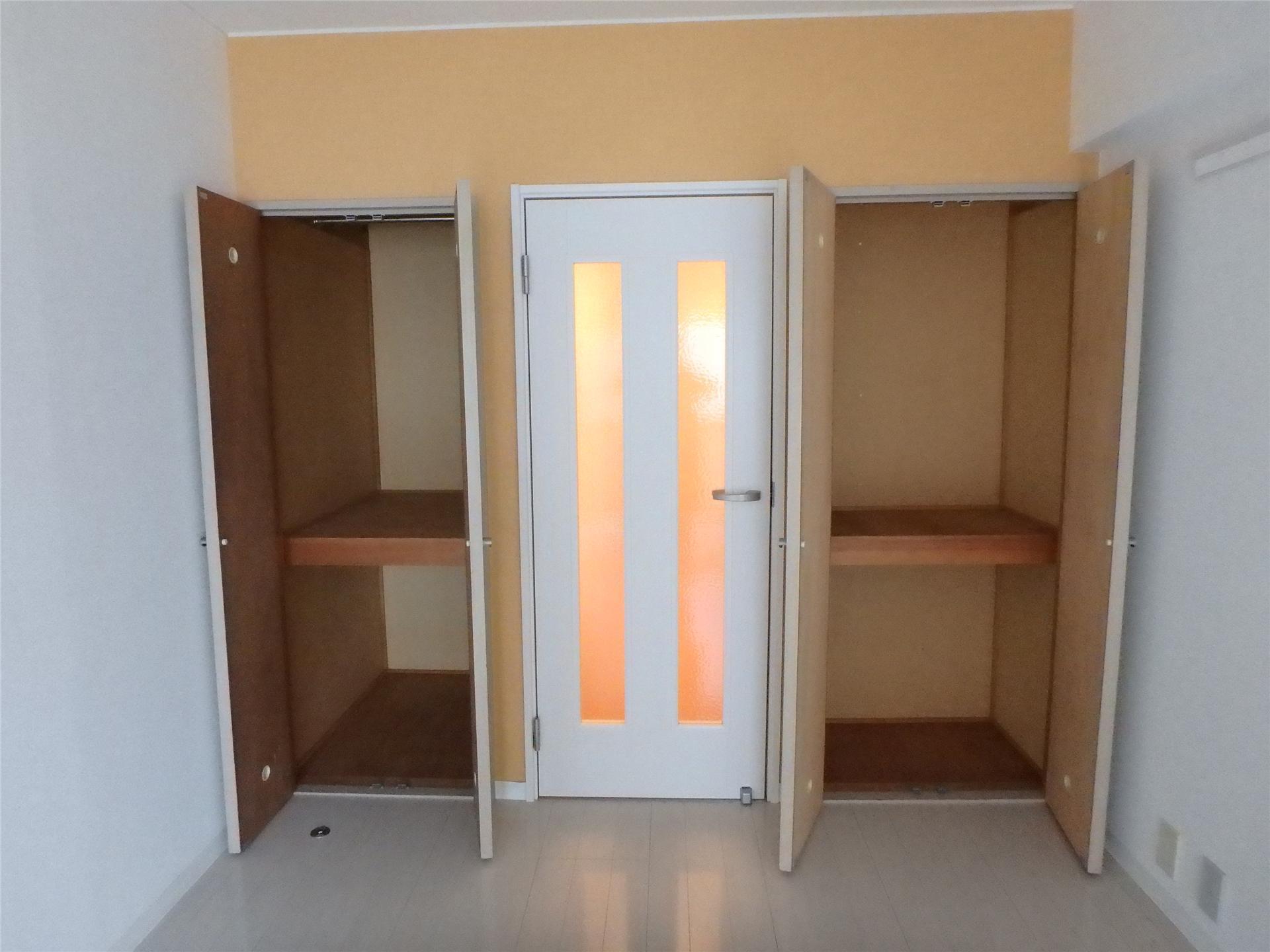 収納　収納が２箇所あります