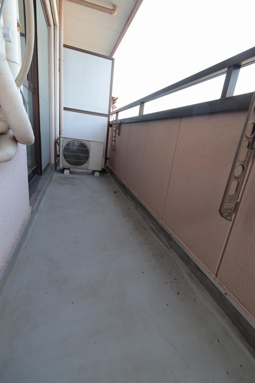 バルコニー　ベランダ