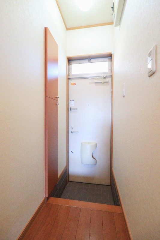 玄関　図面と現状に相違がある場合には現状を優先