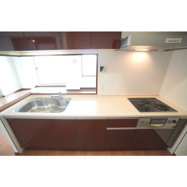 キッチン　イメージとして同建物他部屋を表示しています