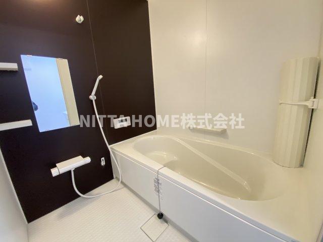 バス・シャワールーム　清潔感のあるバスルーム◇