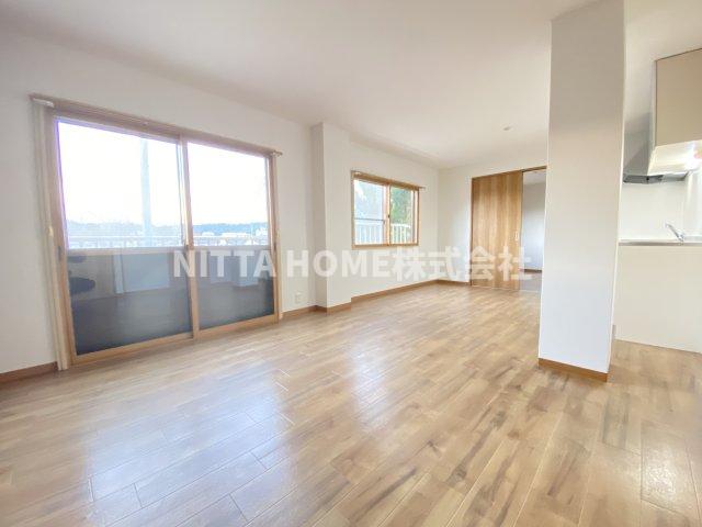 居室・リビング　１４．５帖のリビングルームは魅力的☆