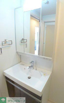 洗面設備　別部屋参照　現状優先