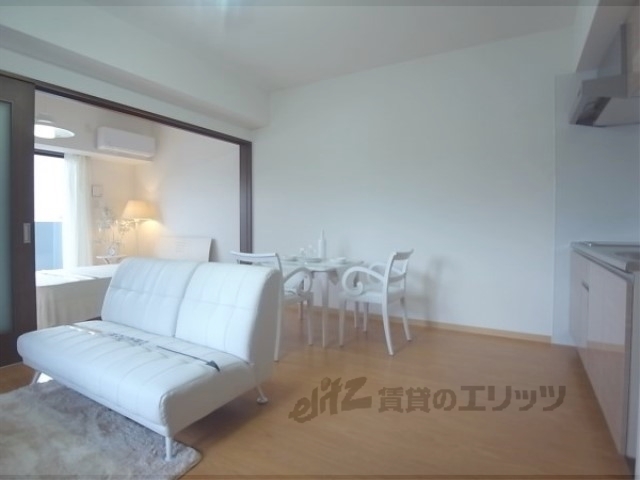 居室・リビング　リビング