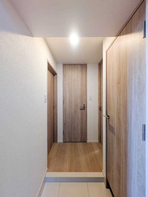 玄関　物件画像