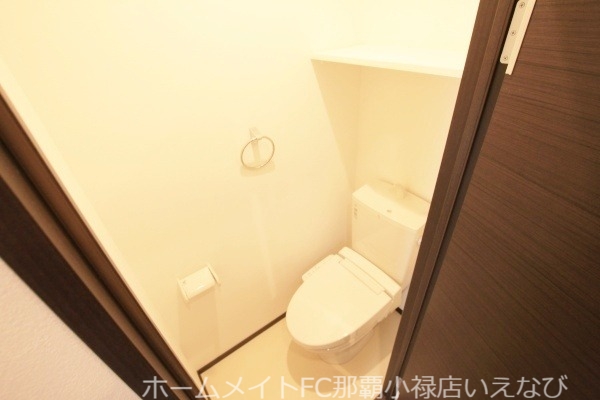 トイレ　※別部屋のお写真となります。