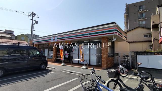 コンビニ　セブンイレブンさいたま日進駅東店（コンビニ）まで72m