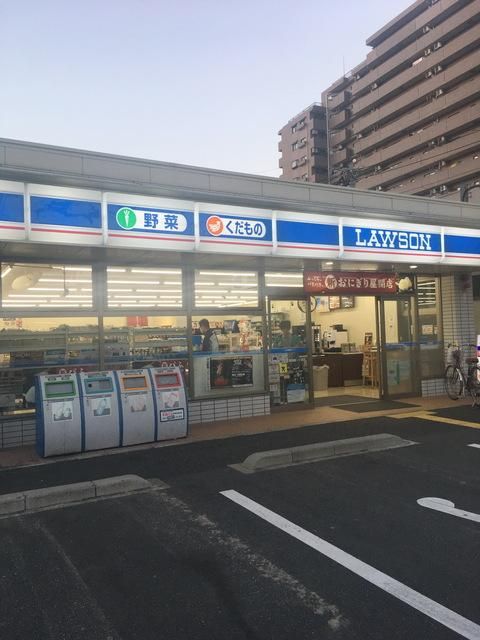 コンビニ　ローソン上尾柏座一丁目店（コンビニ）まで606m