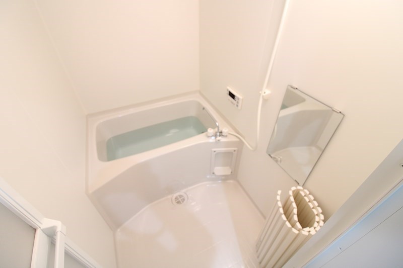 バス・シャワールーム　※別部屋参考写真