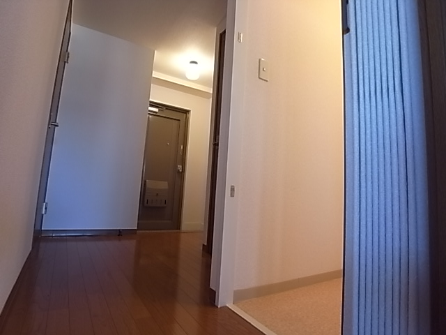 玄関　玄関部分。