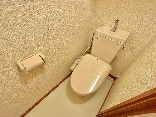 トイレ　設備・仕様は号室により異なる為、現況を優先いたします。