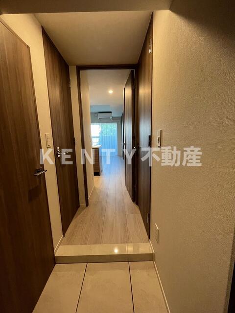 玄関　収納もある玄関です