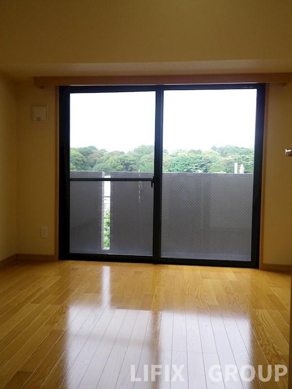 居室・リビング　居室・リビング居室・リビング