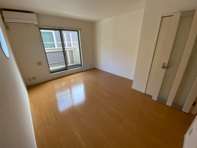 居室・リビング　別号室