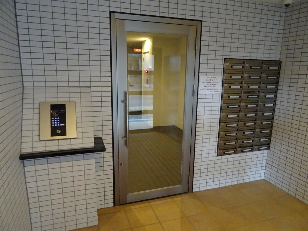 建物外観　オートロック完備です