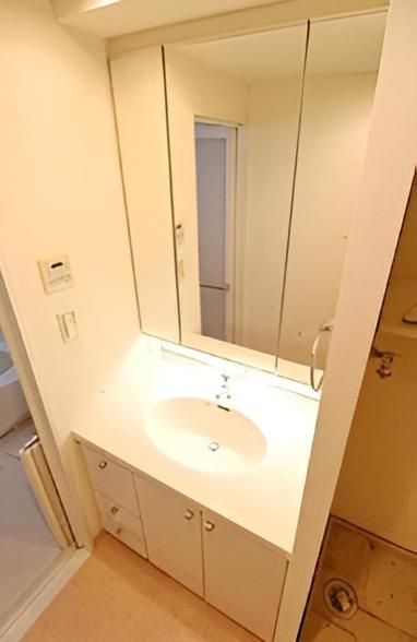 洗面設備　☆嬉しい独立洗面台☆